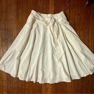 Belle Poque,  ElegantWhite ,A Line Front Tie Skirt Size XL, NWT